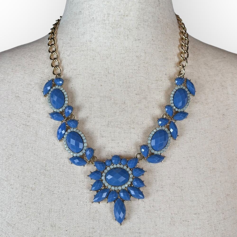 J.Crew Statement Bib Necklace‎ 18"-20"